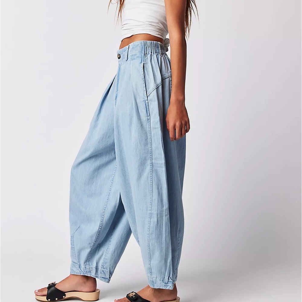 NWT Free People We The Free Ridley Pull-On Jeans - Vera Blue
